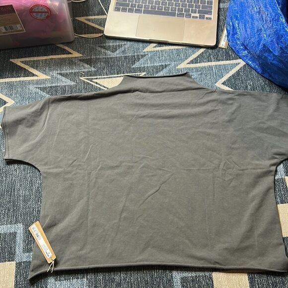 SKIMS Raw Edge intimates Neck Cropped Tee in Gunmetal size 3X NWT! - Picture 7 of 7